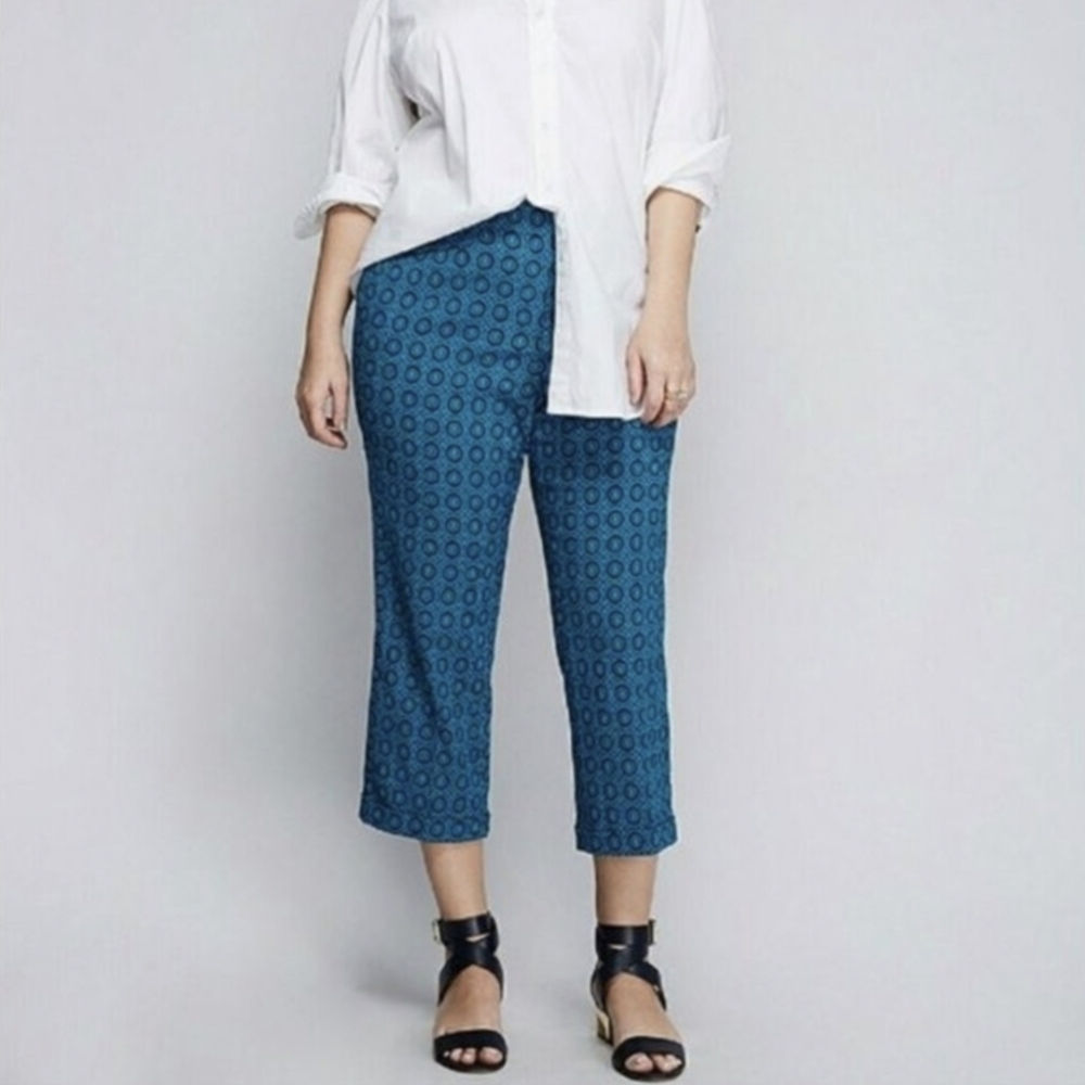 NWT Lane Bryant Cropped Pant Cuffed Straight Fit Stretchy The Sophie Blue 14